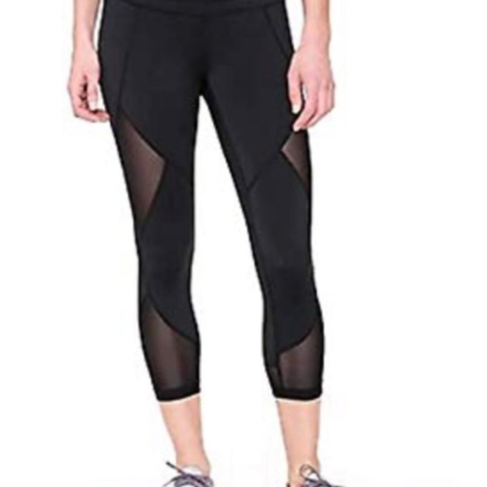 * ATHLETA * Aura Sonar Black Mesh Cropped Leggings size Medium with cut outs - Picture 1 of 4